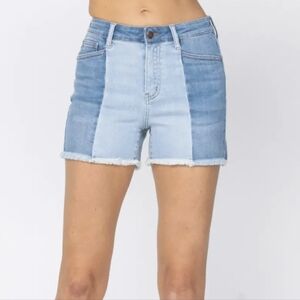 Judy Blue Contract Panel, 2 Tone Shorts, Stretch,Women Sz Med,3" Inseam 10" Rise